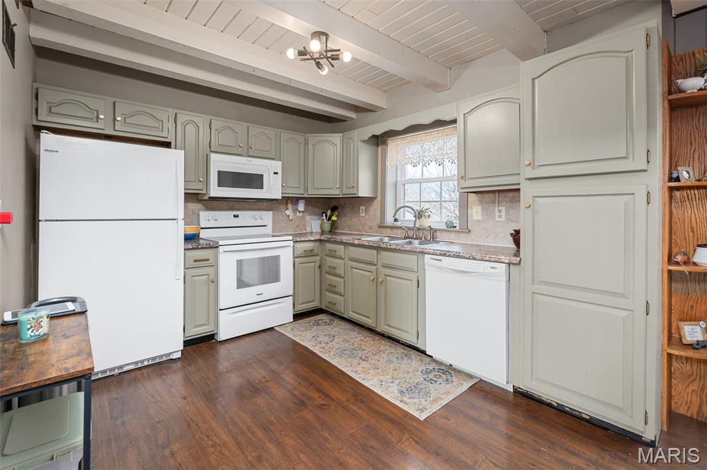 Meadowbrook Estate - Residential