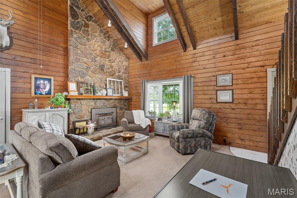 Meadowbrook Estate - Residential