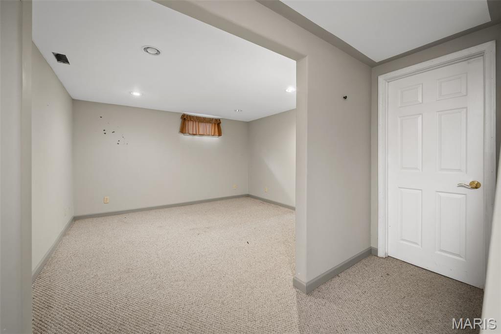 Meadowbrook Estate - Residential