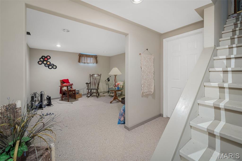 Meadowbrook Estate - Residential