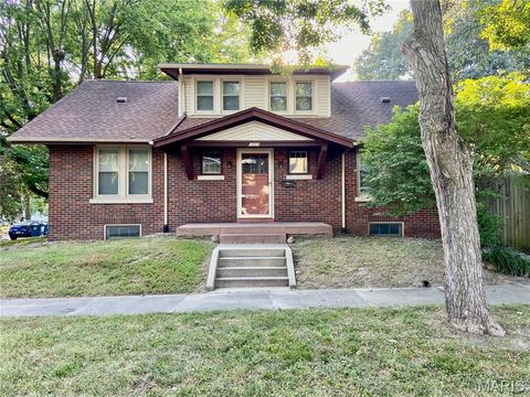 1222 Laurel Street Highland IL 62249