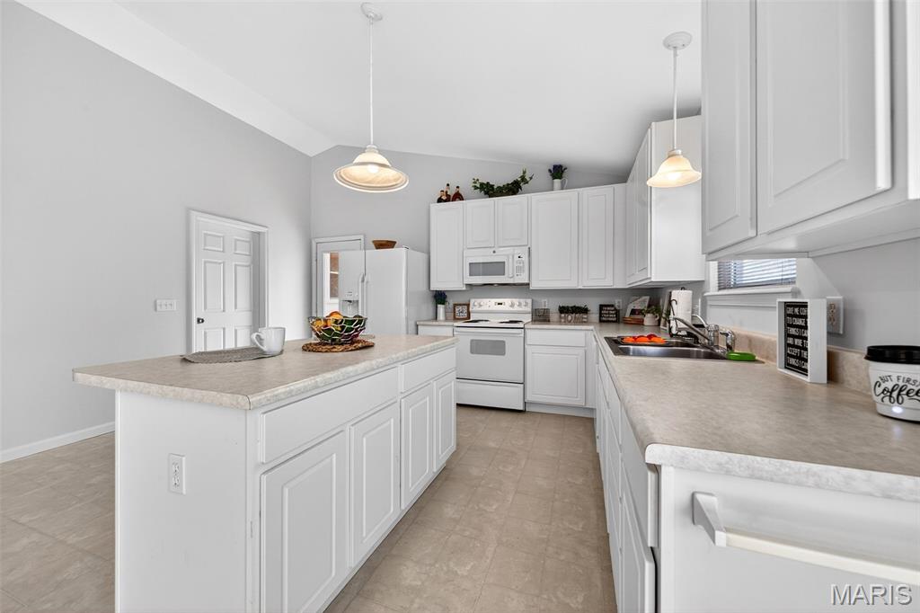 940 Hampshire Heath Drive