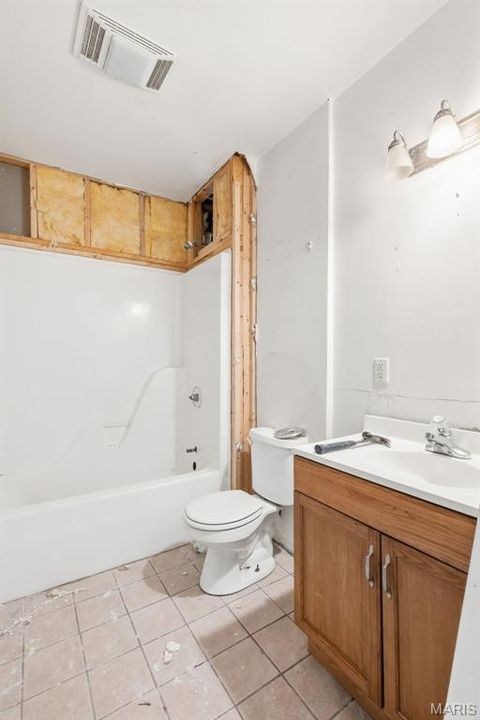 Tiny photo for 5 Hannah Ridge Trail, Elsberry, MO 63343 (MLS # 26024235)