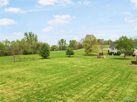 Tiny photo for 5 Hannah Ridge Trail, Elsberry, MO 63343 (MLS # 26024235)