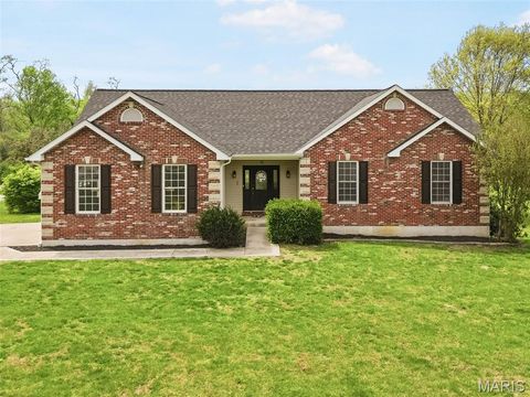 Tiny photo for 5 Hannah Ridge Trail, Elsberry, MO 63343 (MLS # 26024235)