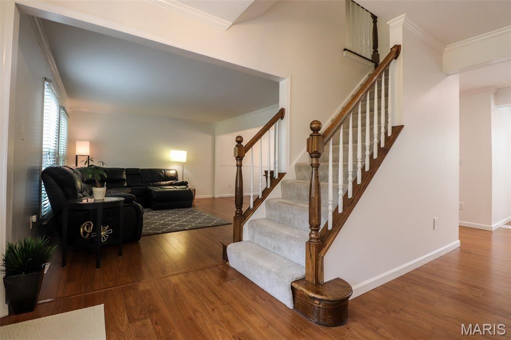 2502 Forest Leaf Parkway