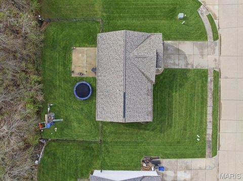 Tiny photo for 394 Parkway Drive, Troy, MO 63379 (MLS # 26021394)