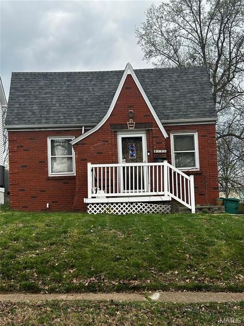 Photo of 8823 Madge Avenue, Brentwood, MO 63144 (MLS # 26019008)