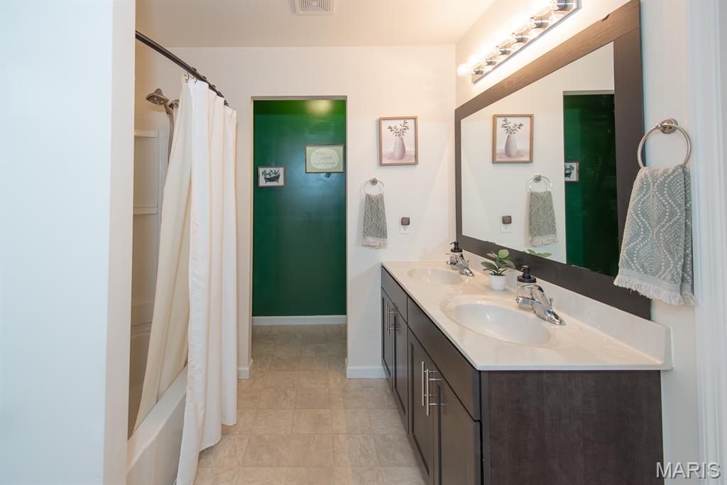 Charlestowne Crossing #5 - Residential