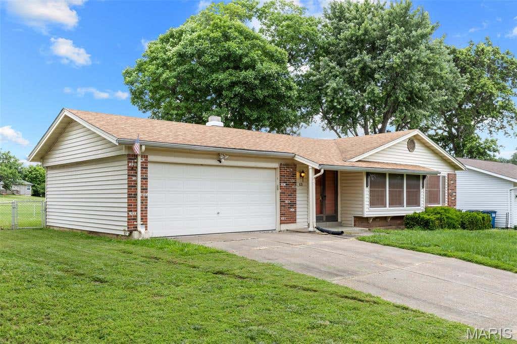 Photo of 13 Newberry Drive, St Peters, MO 63376 (MLS # 26038941)