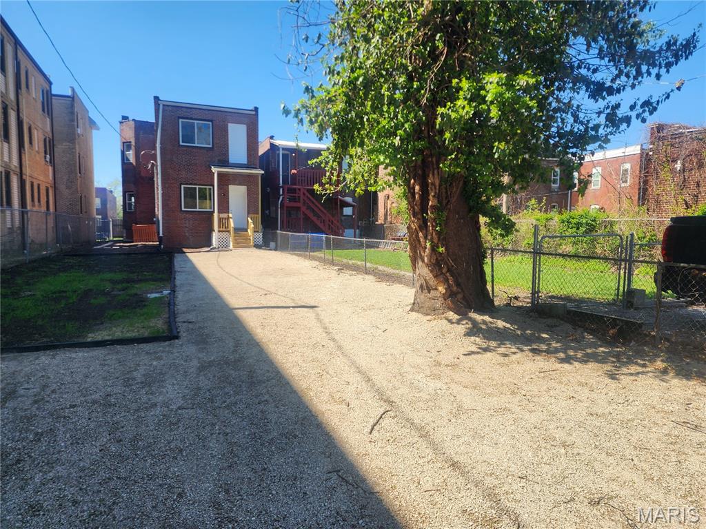 Benoist Add - Residential