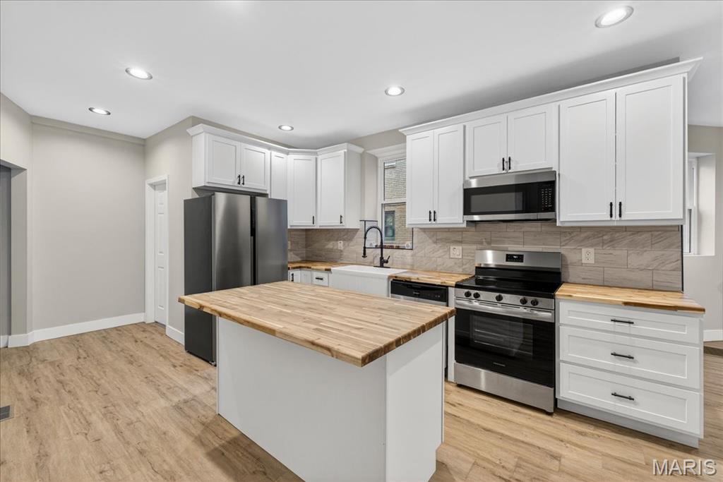 Benoist Add - Residential