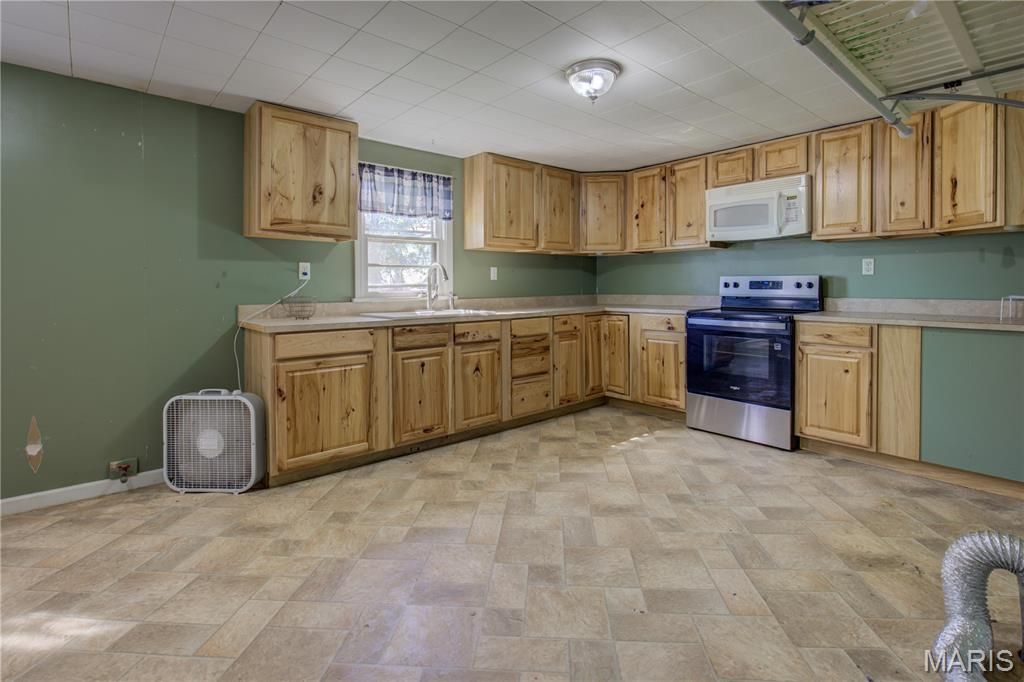 Photo of 302 Marshall, Sikeston, MO 63801 (MLS # 26020488)