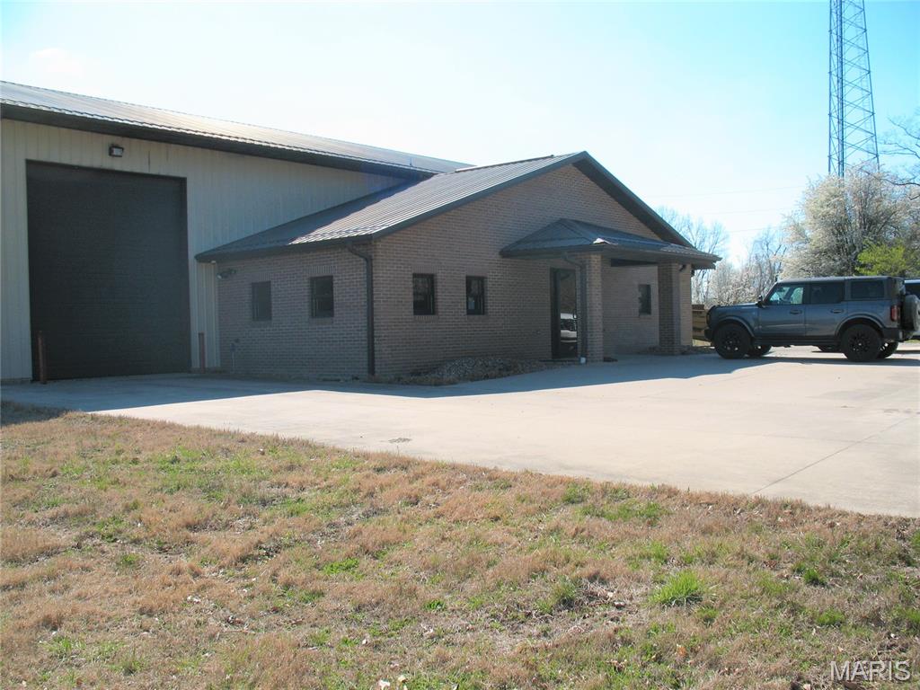 0000 - Commercial Lease