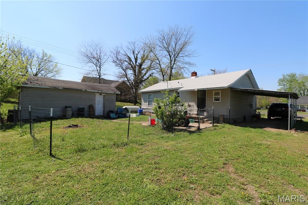 Photo of 224 N Park Street, Sullivan, MO 63080 (MLS # 26019442)