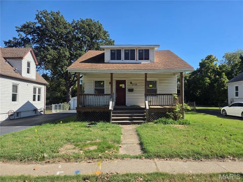Photo of 2728 Pasteur Avenue, Overland, MO 63114 (MLS # 26068397)