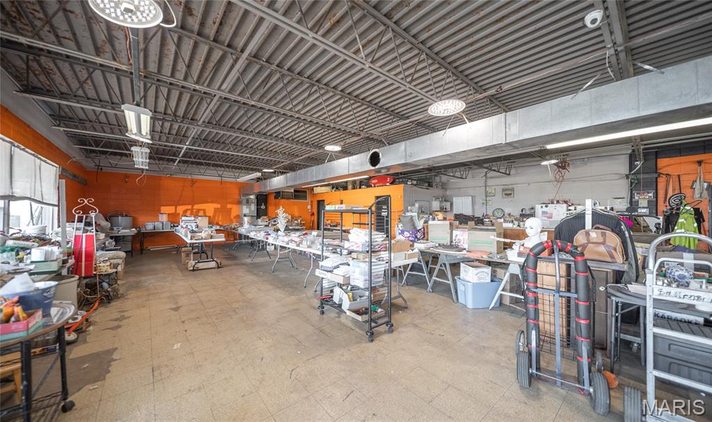 NA - Commercial Sale