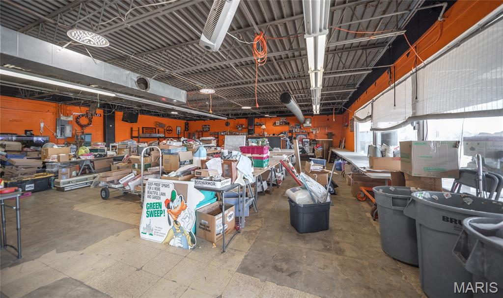 NA - Commercial Sale