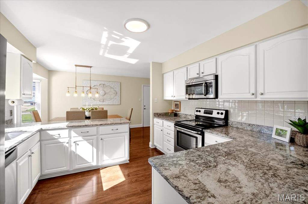 St Peters, Missouri 63376, United States, 3 Bedrooms Bedrooms, ,3 BathroomsBathrooms,Residential,Coming Soon,158575