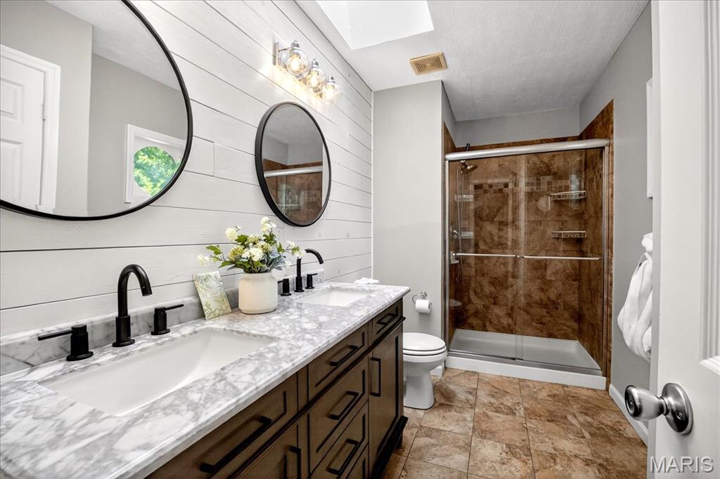 St Peters, Missouri 63376, United States, 3 Bedrooms Bedrooms, ,3 BathroomsBathrooms,Residential,Coming Soon,158575