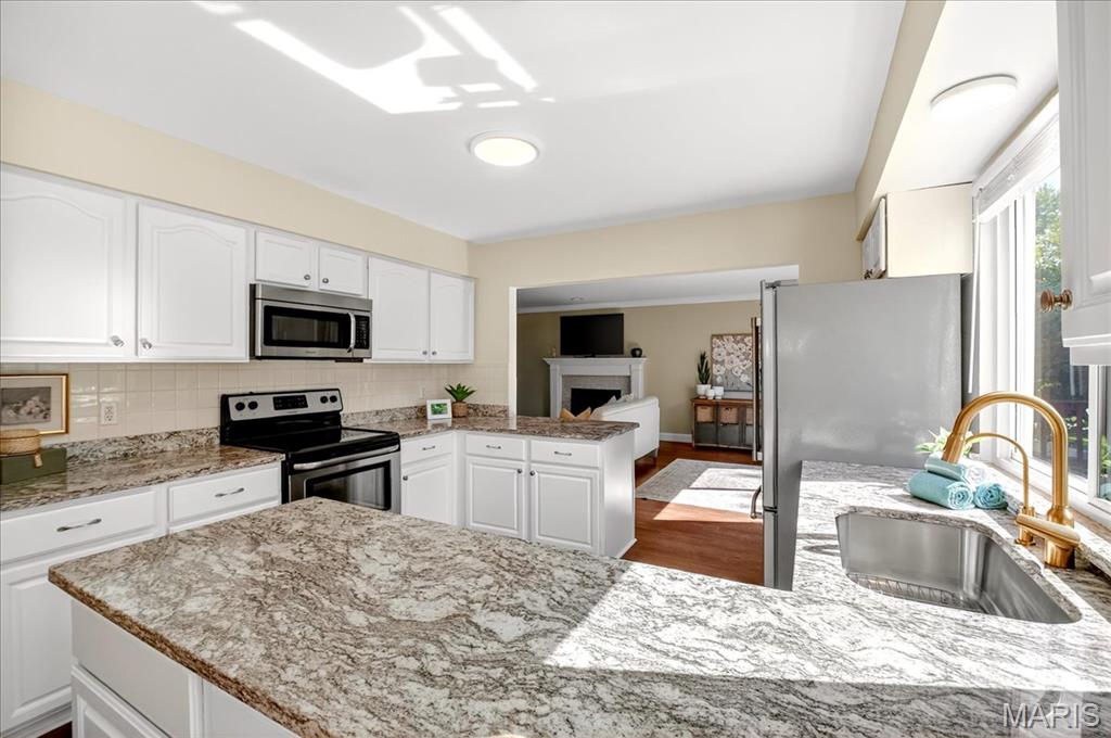 St Peters, Missouri 63376, United States, 3 Bedrooms Bedrooms, ,3 BathroomsBathrooms,Residential,Coming Soon,158575