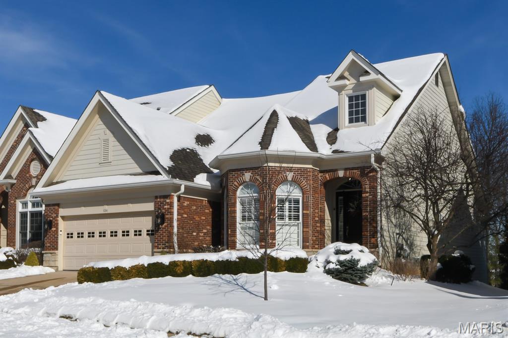 724 Clayton Corners Drive