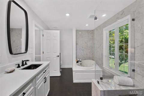 Tiny photo for 139 Ladue Lake Drive, Creve Coeur, MO 63141 (MLS # 26030347)