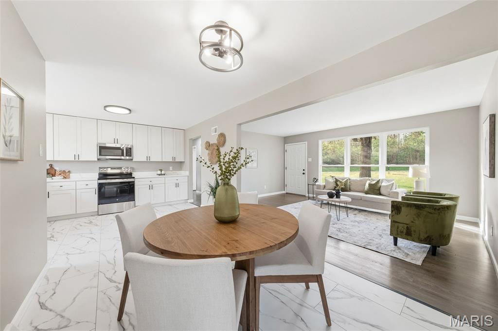 St James Est - Residential