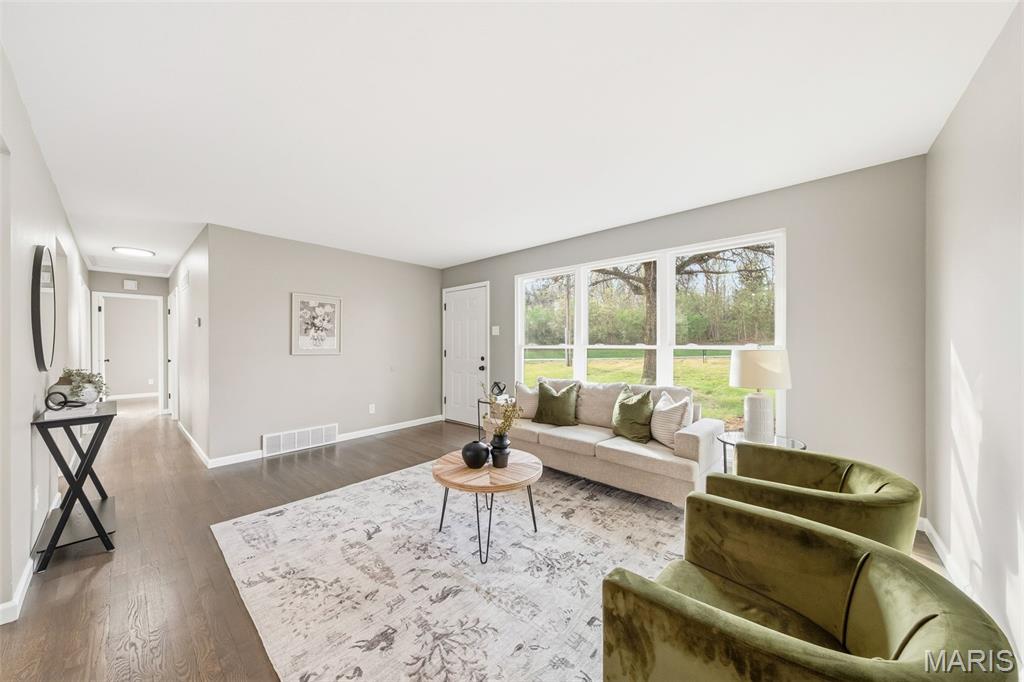 St James Est - Residential