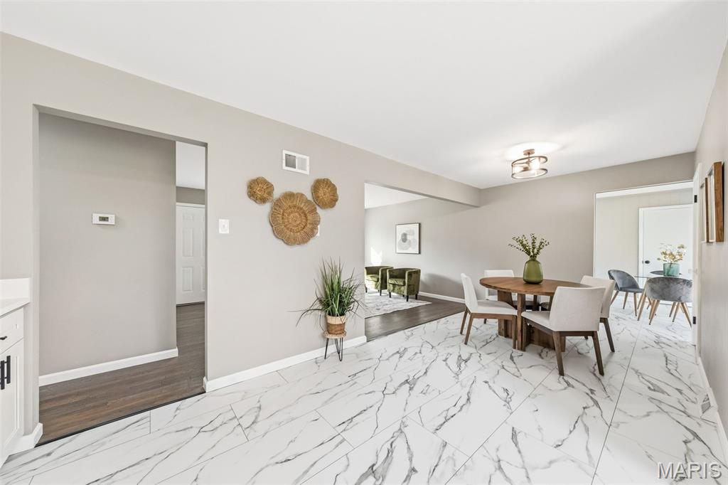 St James Est - Residential