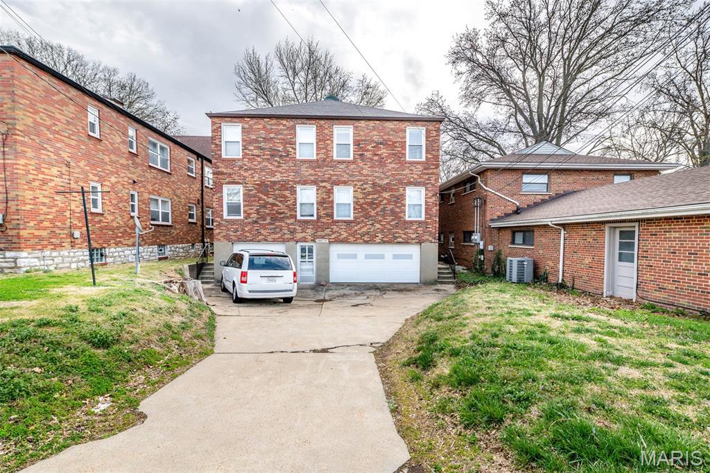 St Louis Hills Add - Residential Income