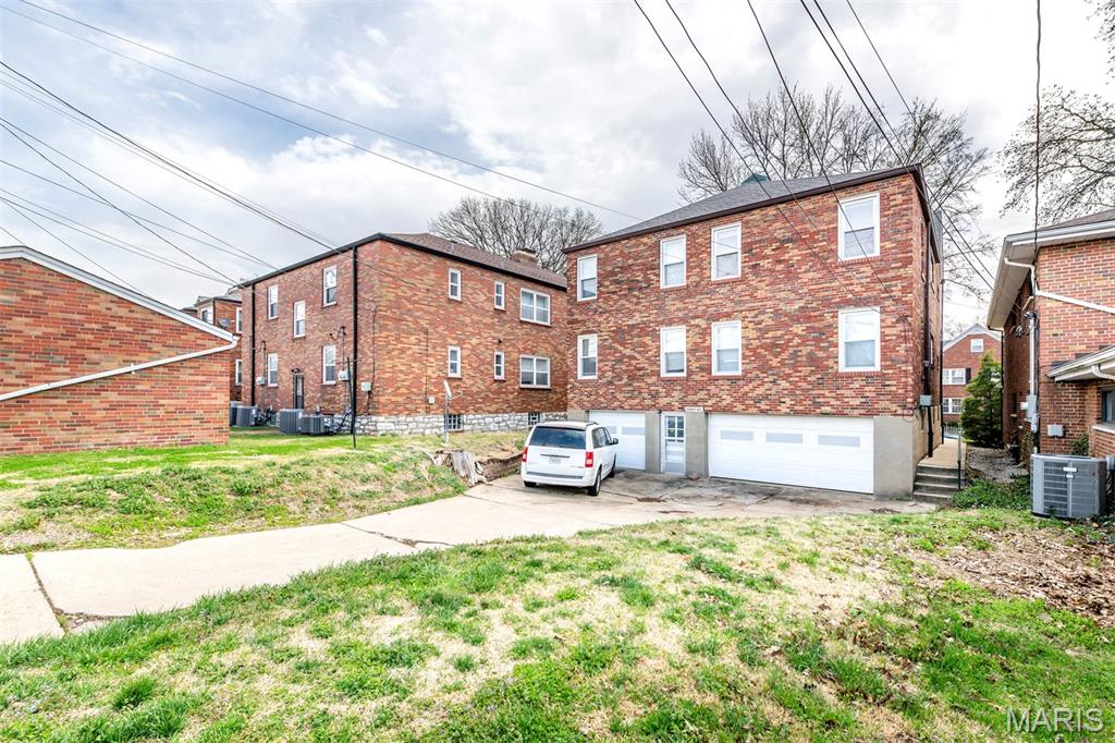 St Louis Hills Add - Residential Income