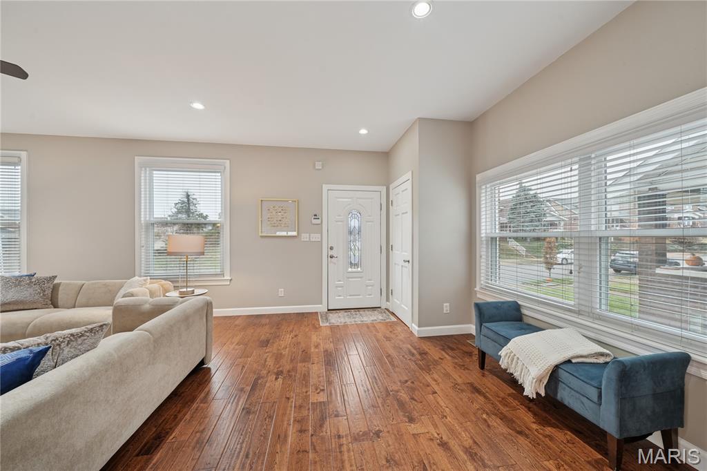 5325 Bischoff Avenue