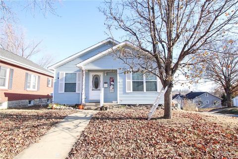 Photo of 328 High Street, Washington, MO 63090 (MLS # 25081722)