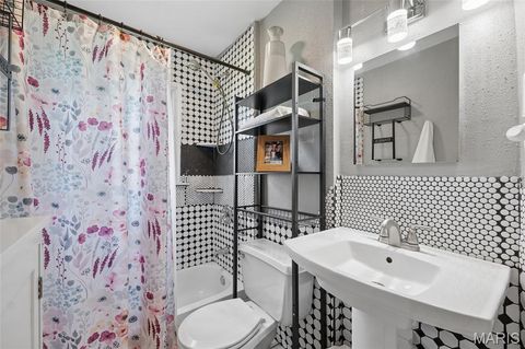 Tiny photo for 630 Bell Avenue, Webster Groves, MO 63119 (MLS # 26027095)