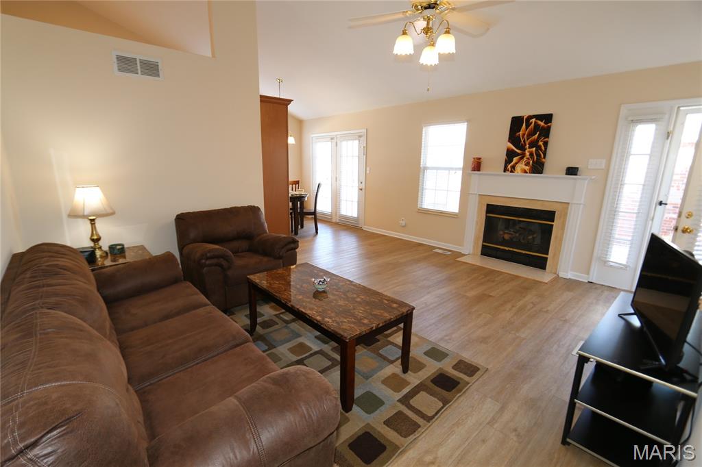 Ville Du Pre - Residential