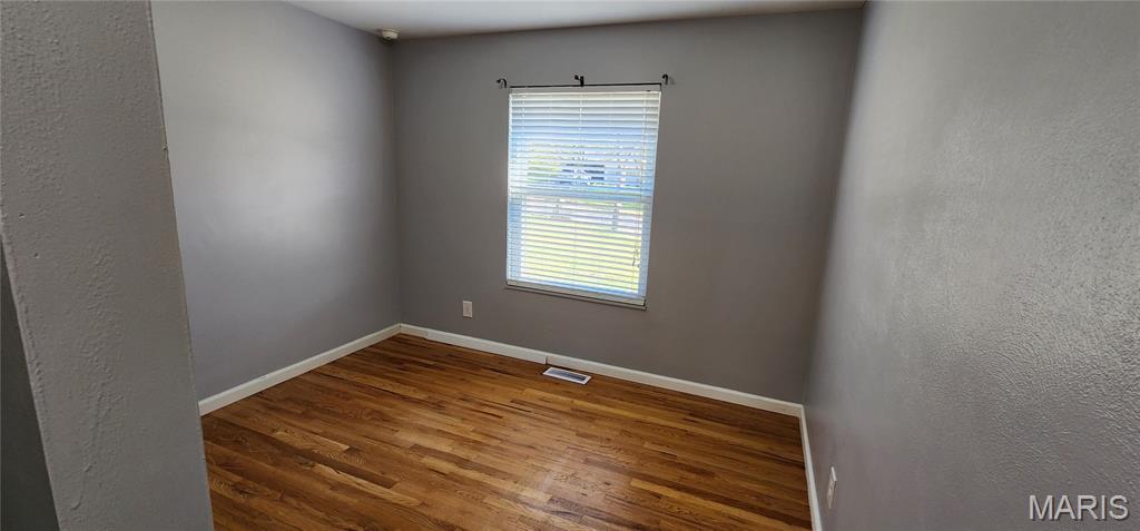 Orchard Lakes 3 - Residential Lease
