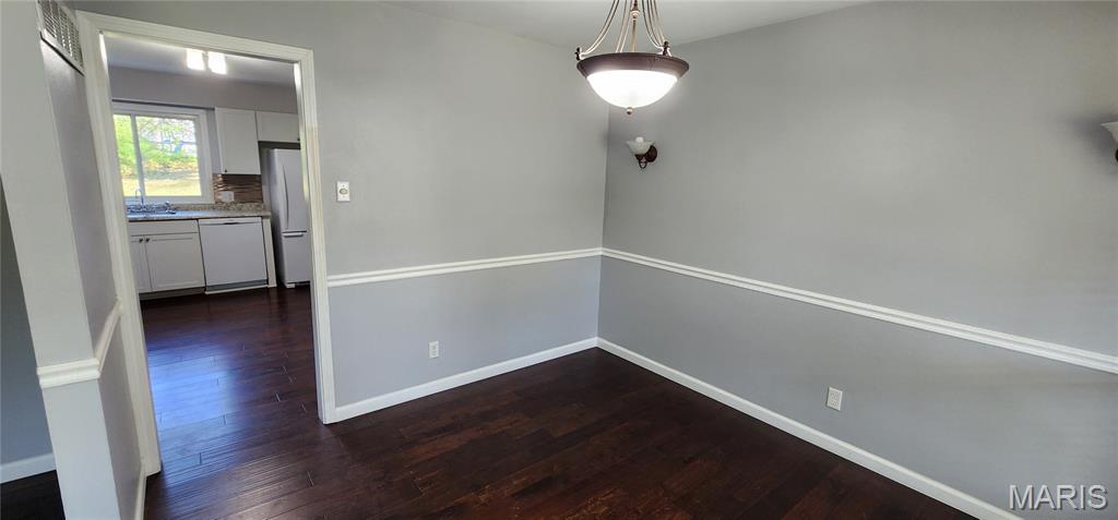 Orchard Lakes 3 - Residential Lease