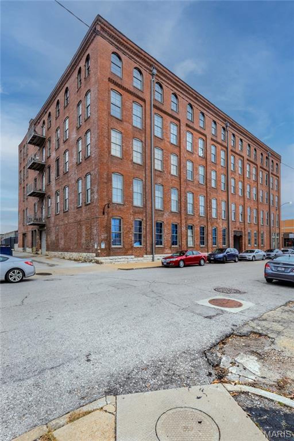 Photo of 721 N 17th Street #207, St Louis, MO 63103 (MLS # 25078614)