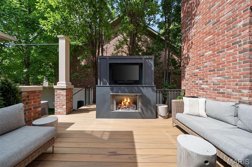 Clayton Gardens 4 - Residential