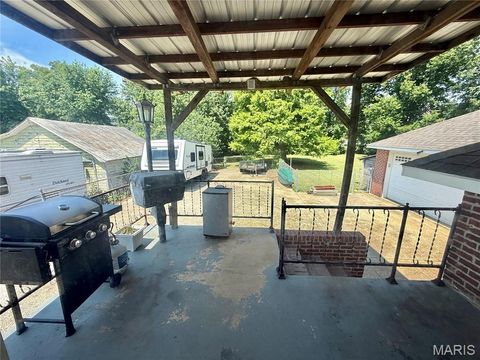 Tiny photo for 108 Park Drive, Fredericktown, MO 63645 (MLS # 26040330)