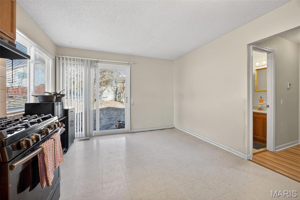 Four Winds #3 - Residential