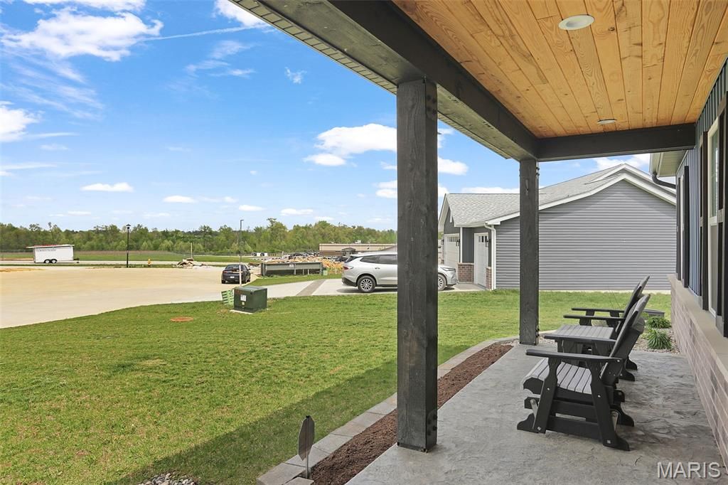 Photo of 40 Mill Point Court, Moscow Mills, MO 63362 (MLS # 26024725)