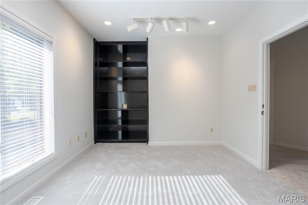 Clayton Gardens 3 - Residential