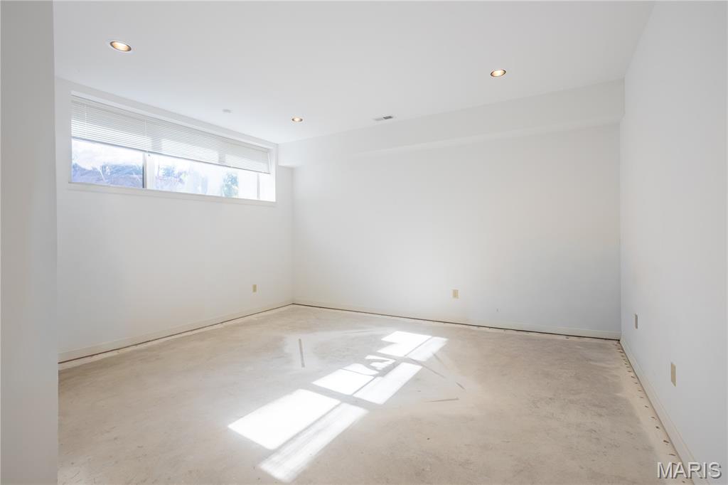 Clayton Gardens 3 - Residential