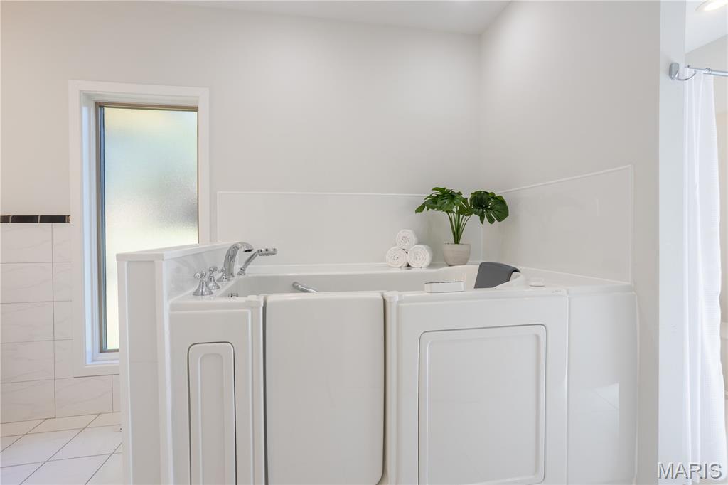 Clayton Gardens 3 - Residential