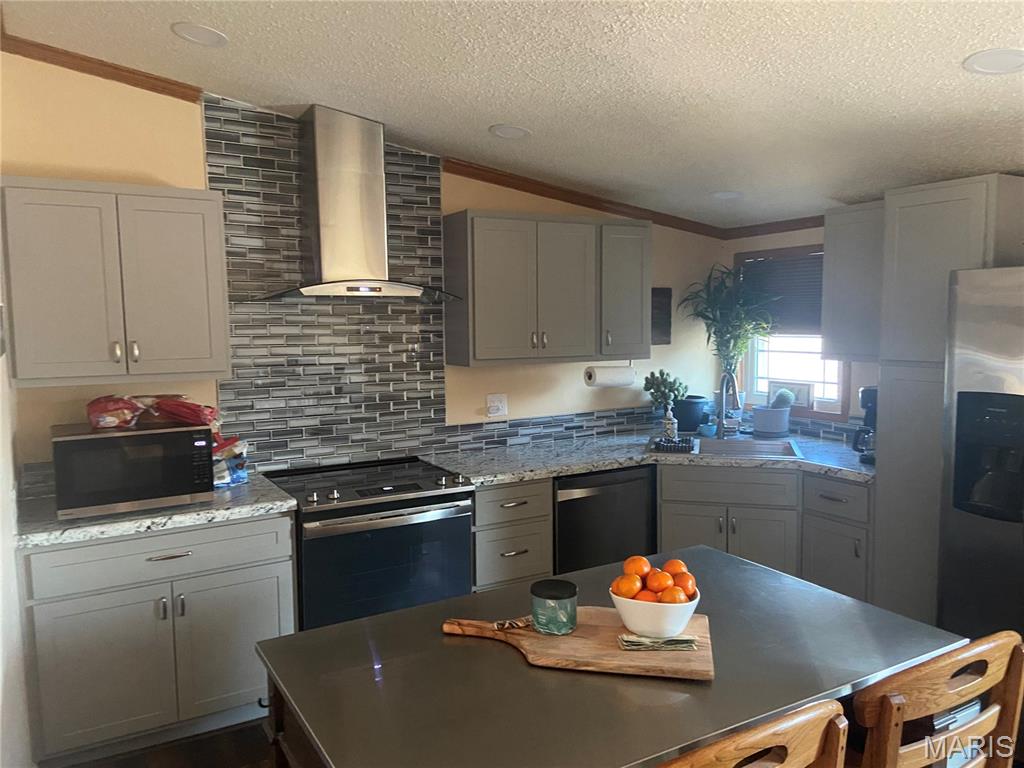 Wildwood Lake 01 - Residential