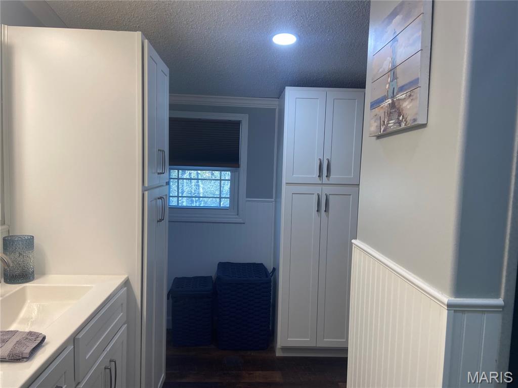 Wildwood Lake 01 - Residential