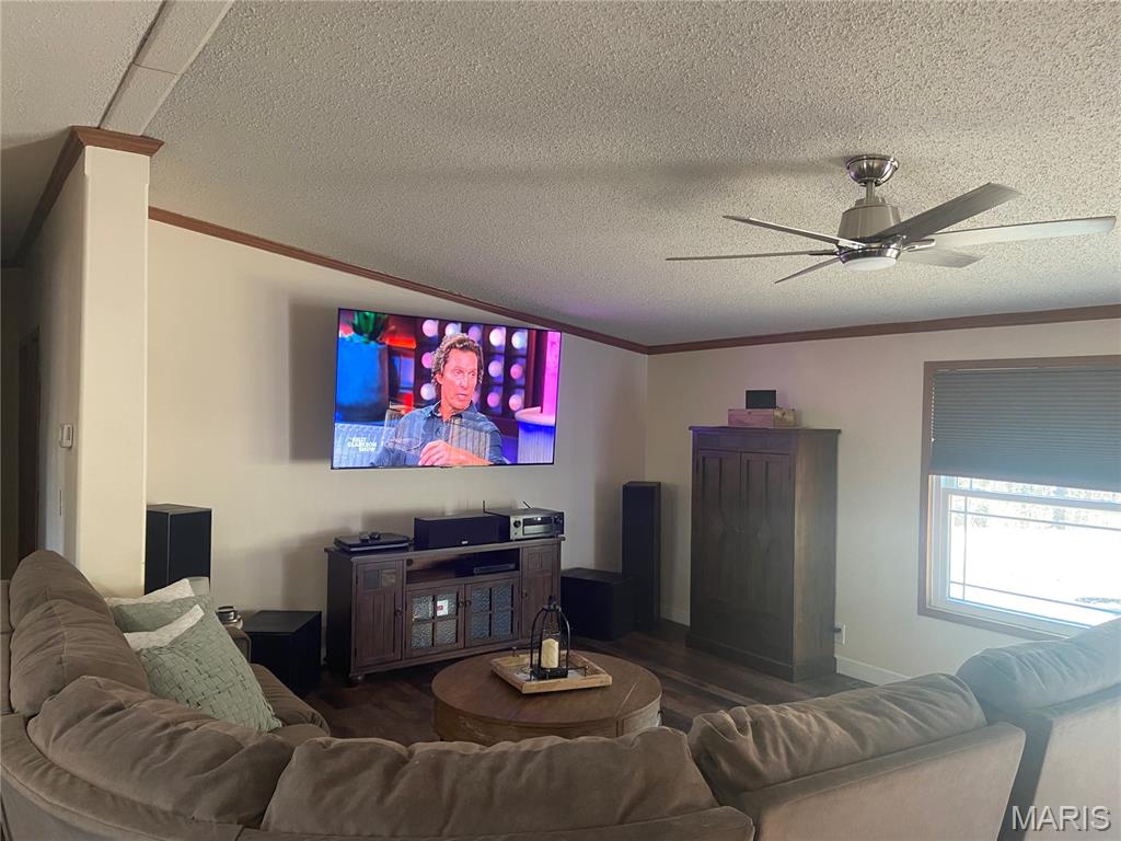 Wildwood Lake 01 - Residential