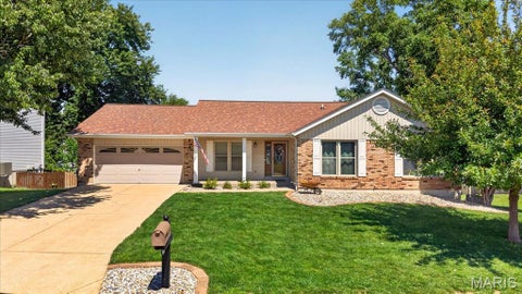 Tiny photo for 1160 Spencer Hill Drive, St Peters, MO 63376 (MLS # 26040199)